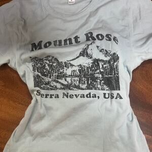 Urban Outfitters BDG Mount Rose Sierra Nevada Graphic Tee Women’s L